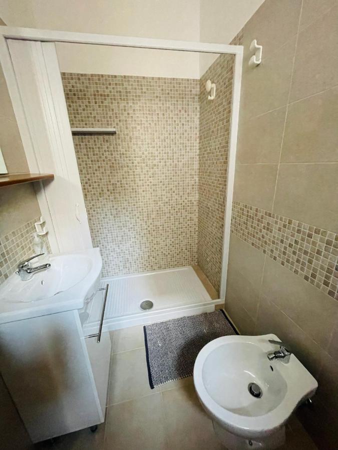 Lovely 2 Bedroom Rental Unit,Patio And Close Beach 산 피에트로 인 베바냐 외부 사진